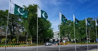 যুক্তরাষ্ট্র-ইরান আলোচনার আগে ইসলামাবাদে দুই দিনের ছুটি